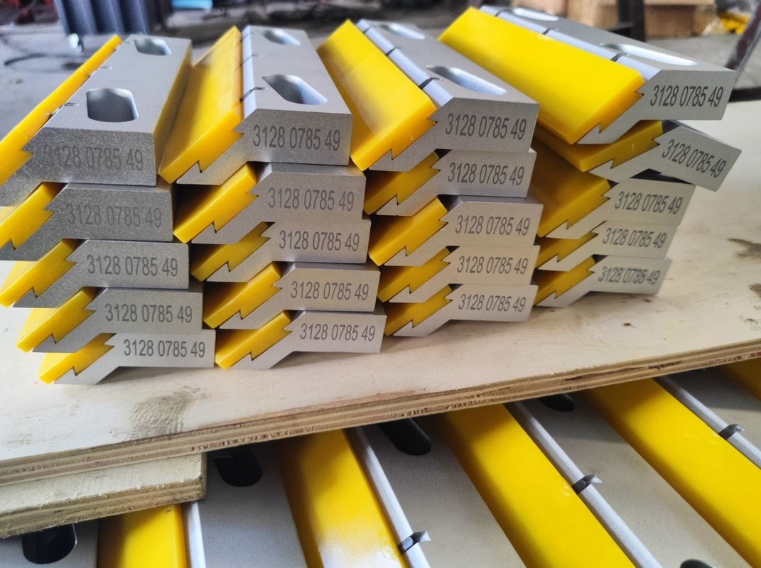 3128 0785 48 UND 3128 0785 49 HOLDER-SET 6063 ALUMINIUM-HOLDER-PROFILE PATINE-PERFIL 3250MM ALUMINIUM-EXTRUDIERTE Profile