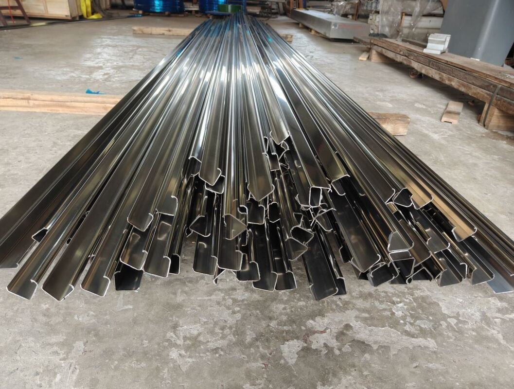 7005 Aluminiumlegierung 4800MM Länge Aluminium extrudiertes Profil für hydraulischen Felsbohrgerät Vorschubträger